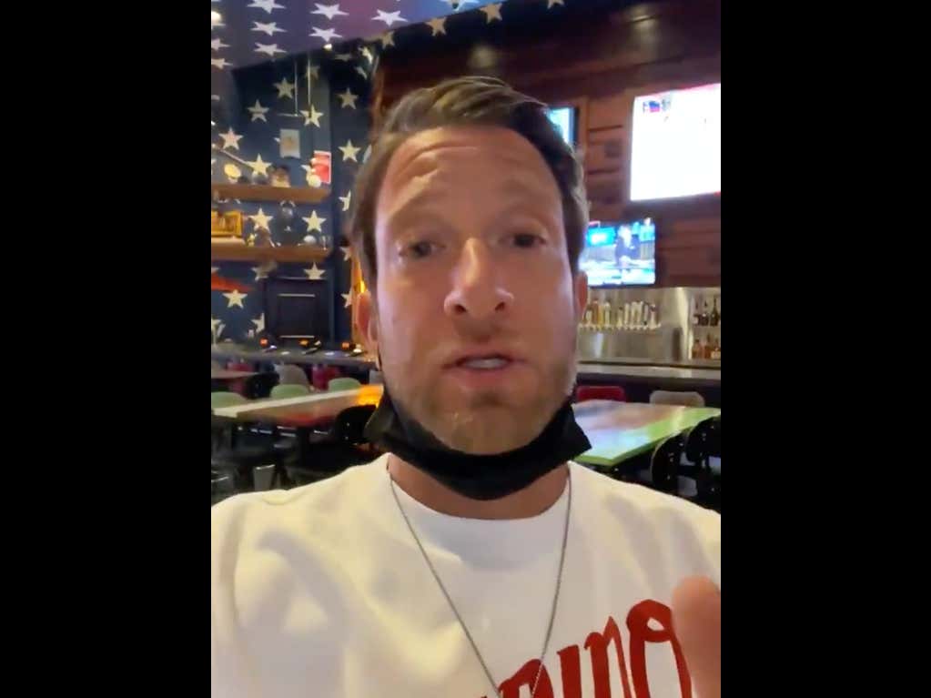 The Barstool Sportsbook At Greektown Casino Is Fire