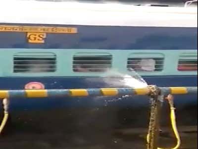 Feel Good Friday: Let's Watch A Full Train Of Passengers Get Absolutely Drenched By A Broken Water Line As The Entire Train Station Laughs Their Asses Off