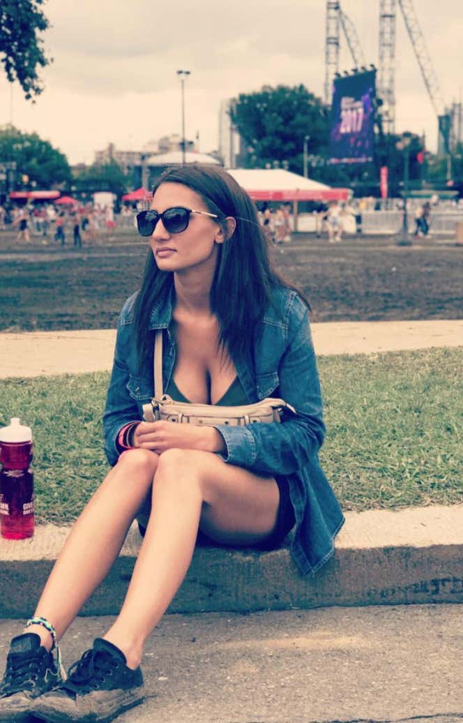 Rough N' Rowdy Ring Girl Of The Day Rae Barstool Sports