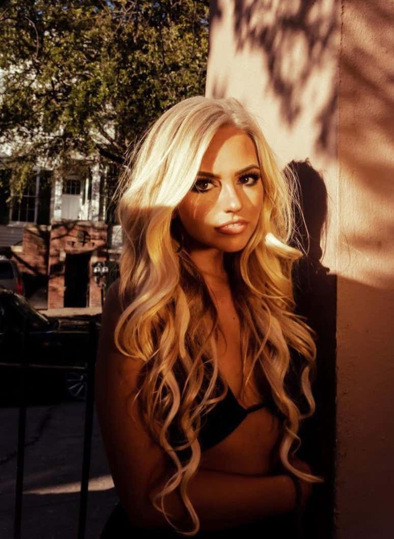 Rough N' Rowdy Ring Girl Of The Day - Savy T_img_13