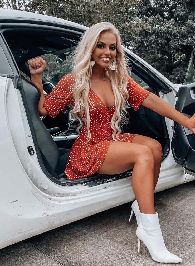 Rough N' Rowdy Ring Girl Of The Day - Savy T_img_8