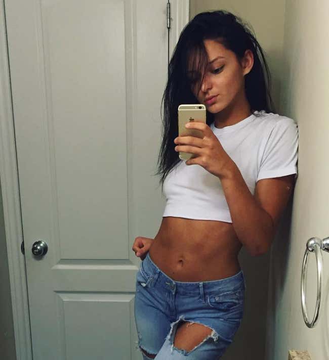 Barstool Local Smokeshow Of The Day - Nina From Hartford_img_2