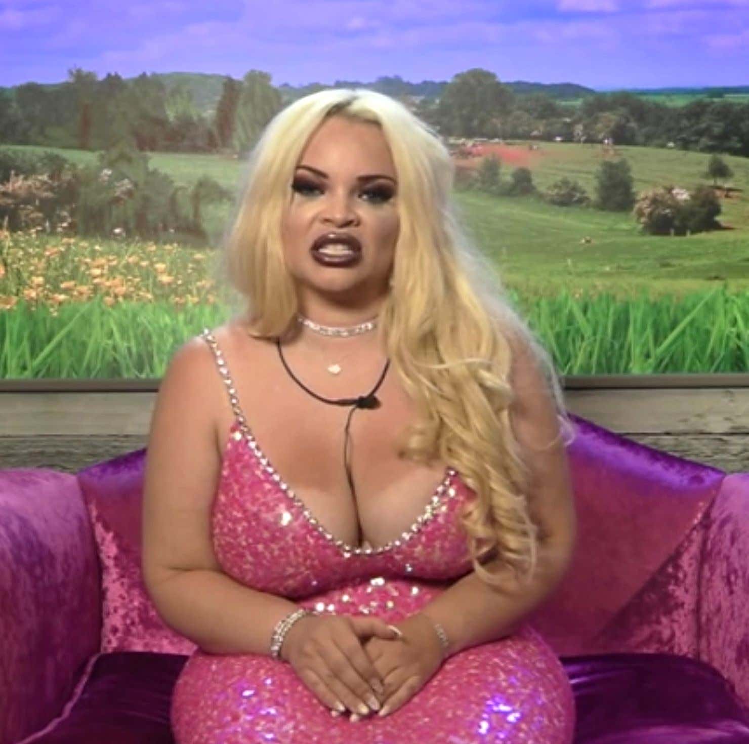 Trisha Paytas Is Now Doing The Weird NPC Fetish Acting On Tiktok