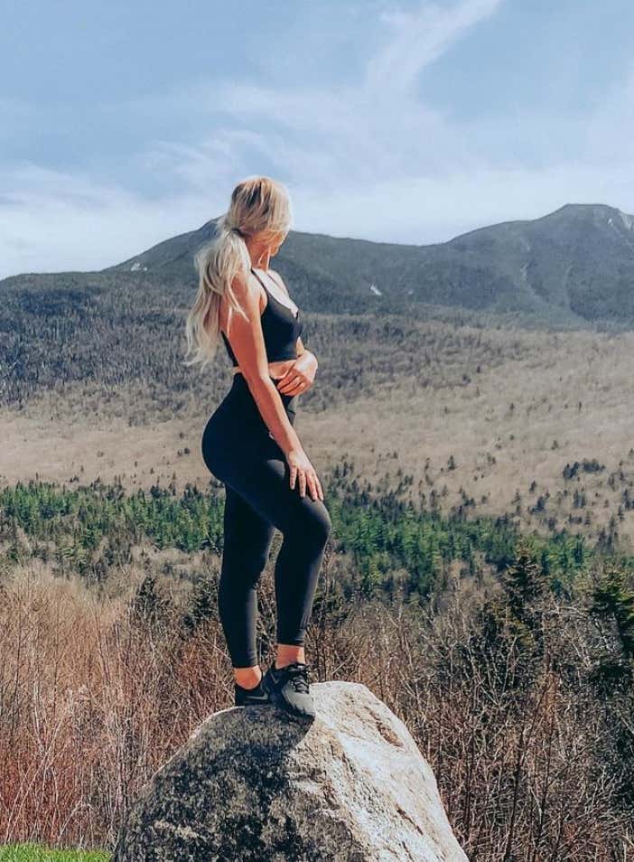 Barstool Local Smokeshow Of The Day - Melanie From UNH_img_6