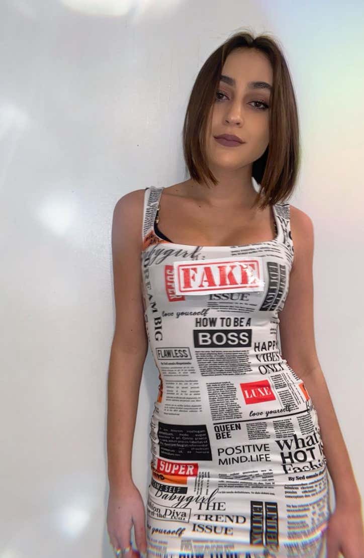 Barstool Local Smokeshow Of The Day - Maris From Boston University_img_6