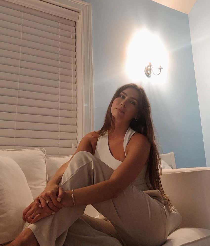 Barstool Local Smokeshow Of The Day - Cara From UNH_img_5