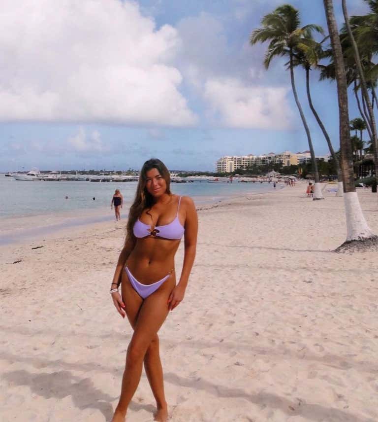 Barstool Local Smokeshow Of The Day - Liliana From UMASS_img_9