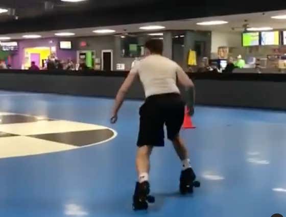 Nobody Had A Better Friday Night Than This Dude Snatching Ankles At The Roller Rink
