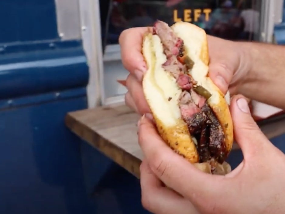 Dude Puts A Texas Spin On The Barstool Chicago x JP Graziano Italian Beef And It Looks FIRE