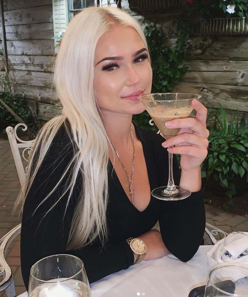 Barstool Local Smokeshow Of The Day - Kyra From Boston_img_7