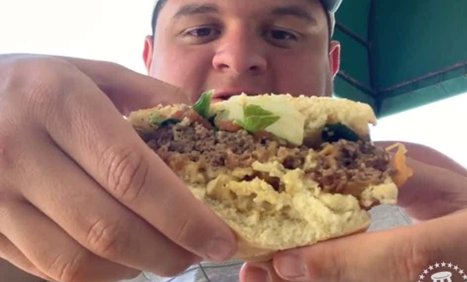 I've Said It Once And I'll Say It Again I Don't Understand Why Seafood Places Make Such Good Burgers