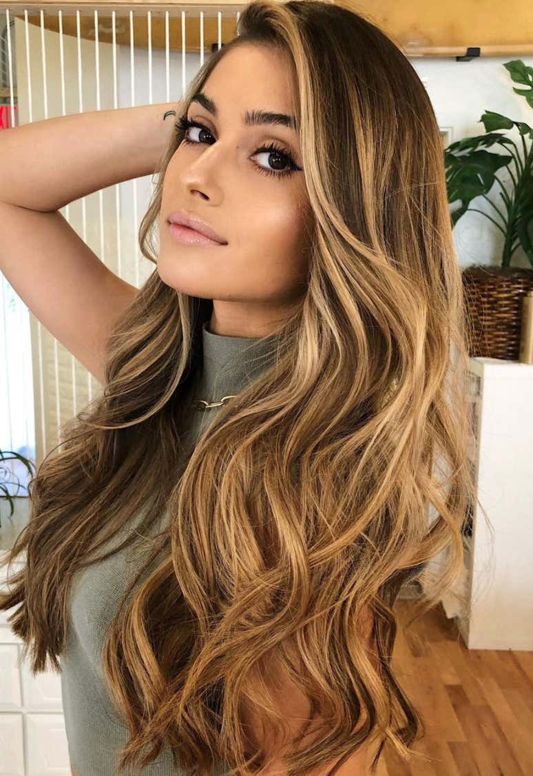 Barstool Local Smokeshow Of The Day - Gabriella From Holy Cross_img_2