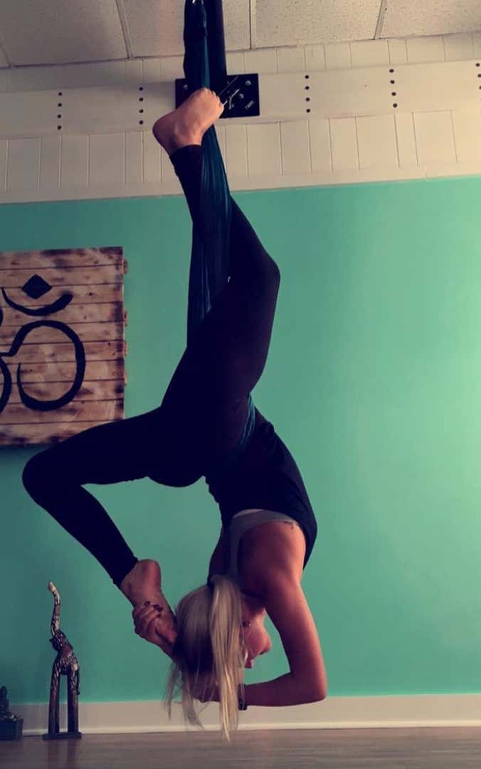 Barstool Local Smokeshow Of The Day - Gianna From Boston_img_1