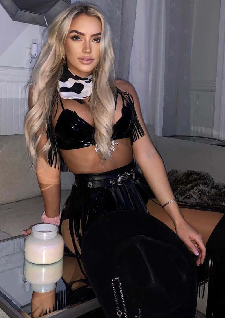 Barstool Local Smokeshow Of The Day - Jackie From Boston_img_11