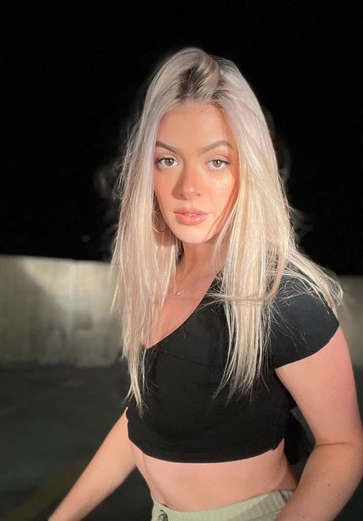 Barstool Local Smokeshow Of The Day Mallory From Maine Barstool Sports