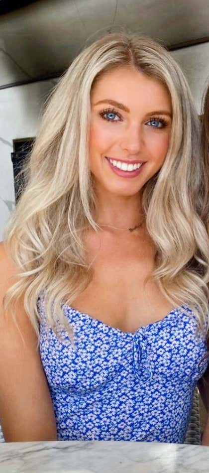 Barstool Local Smokeshow Of The Day - Bailey From Boston University_img_12