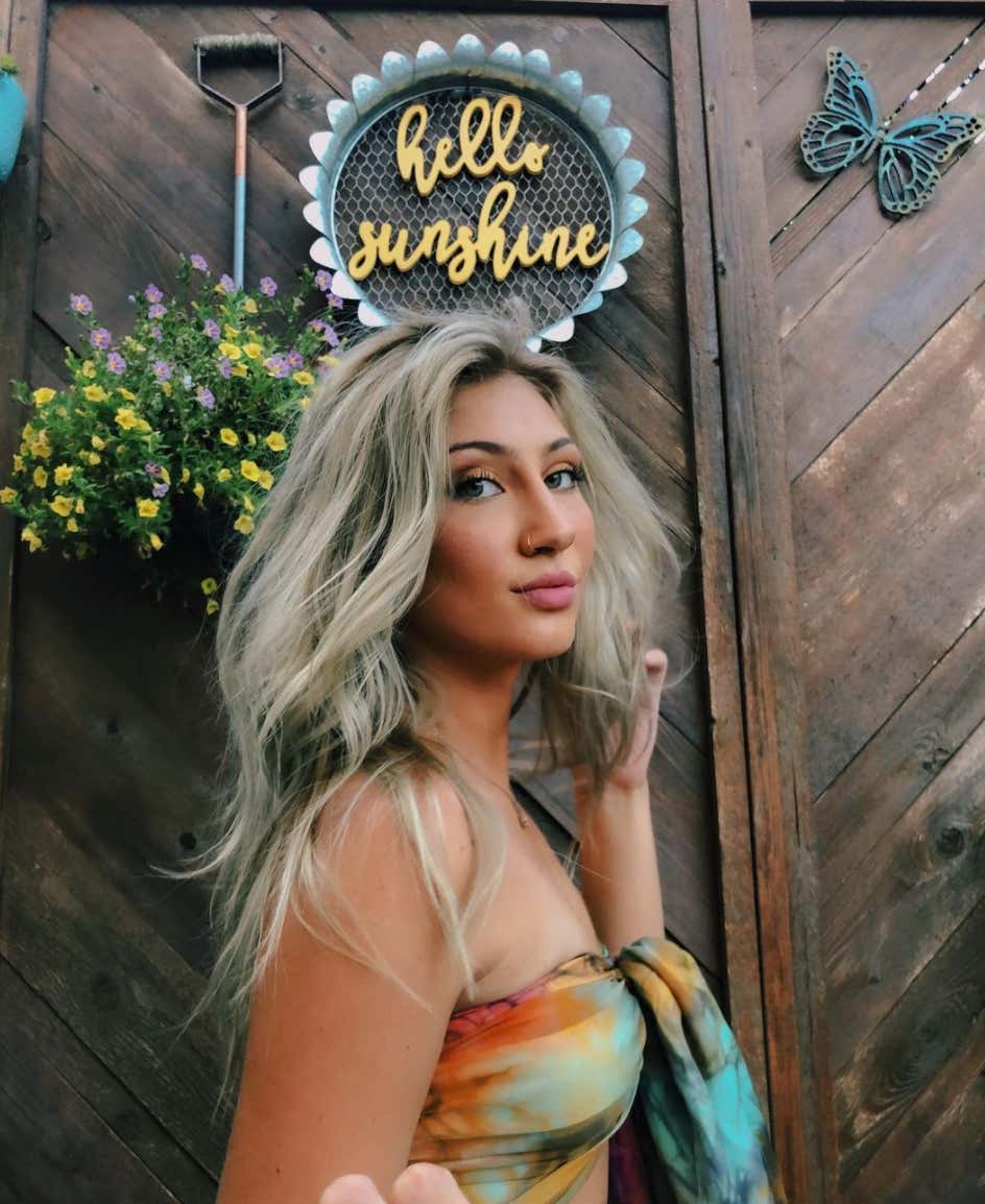 Barstool Chicago's Local Smokeshow Of The Day - Laney_img_5