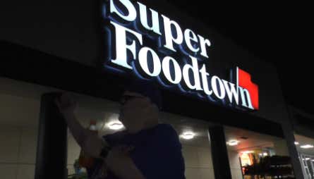 Tank's Taste Test Push Orange Soda