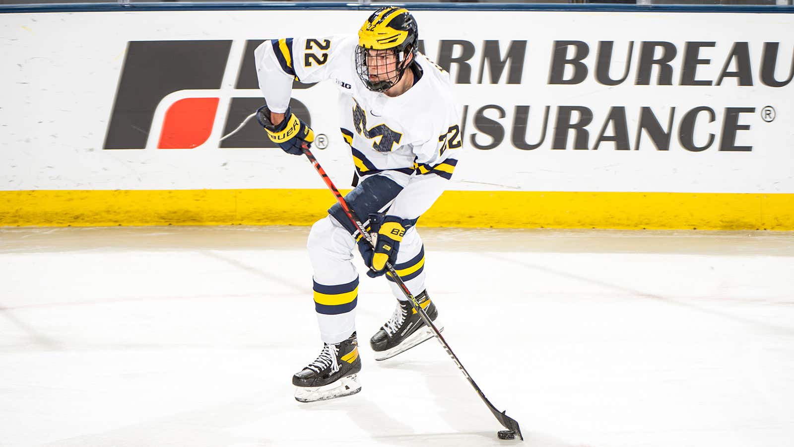 Is Potential 1st Overall Nhl Draft Pick Owen Power Returning To Michigan Because He D Rather Become A Barstool Athlete Barstool Sports