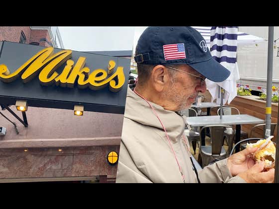 My Dad's Chocolate Chip Cookie Review - Mike's Pastry (Boston, MA)