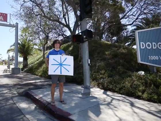 This Dodgers Fan Flew From Georgia To Wait Outside Dodgers Stadium So He Could Greet The Astros Team Bus With An Asterisk On A Sign