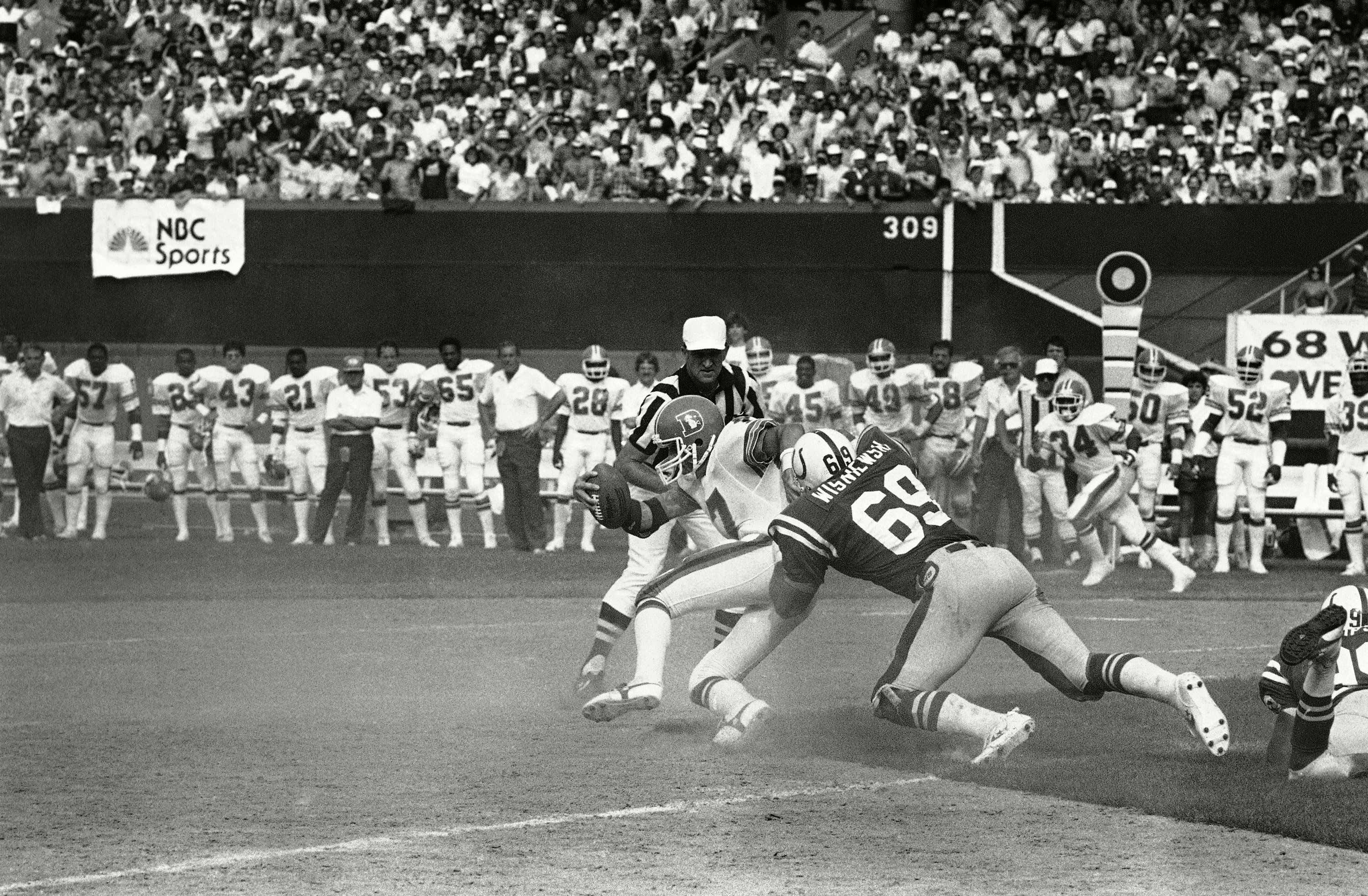 On This Date in Sports September 11, 1983: Elway Comes to Baltimore