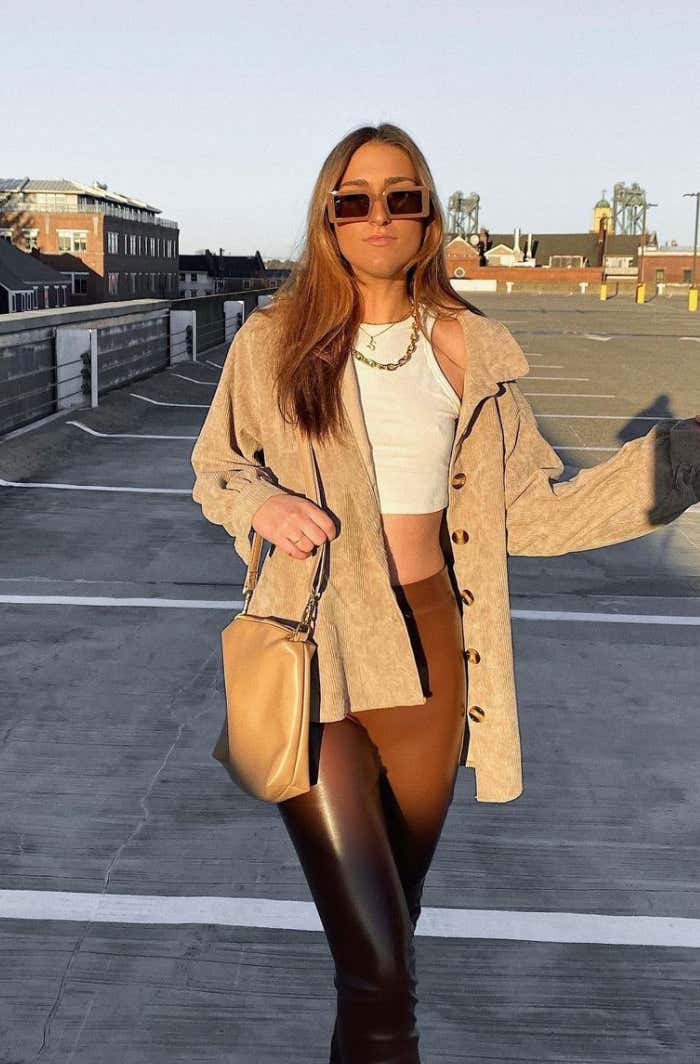 Barstool Local Smokeshow Of The Day - Sara From UNH_img_4