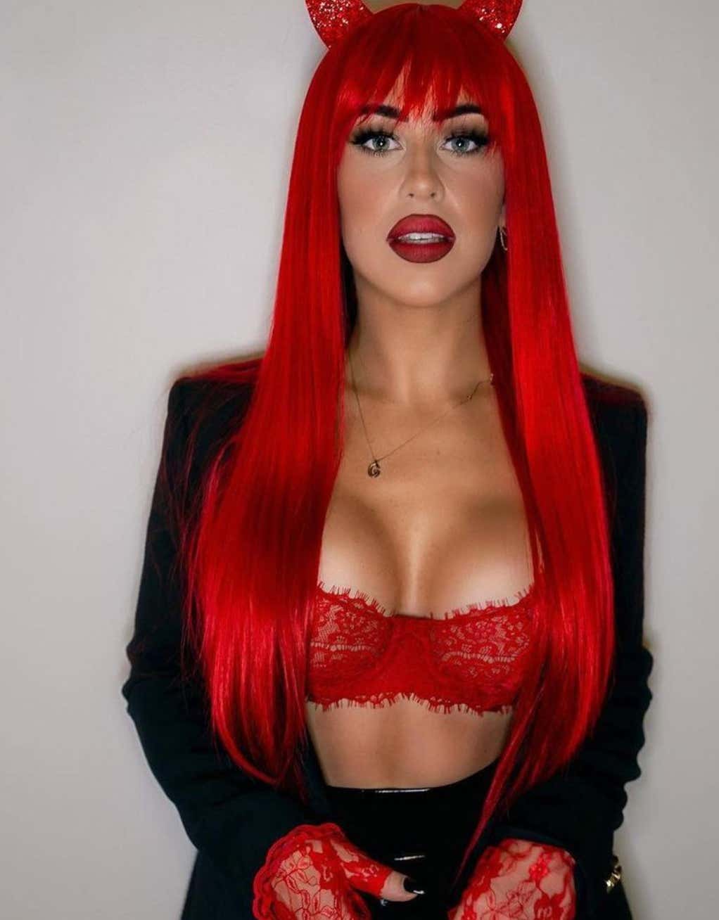 Barstool Smokeshows Halloweekend Round Up_img_32