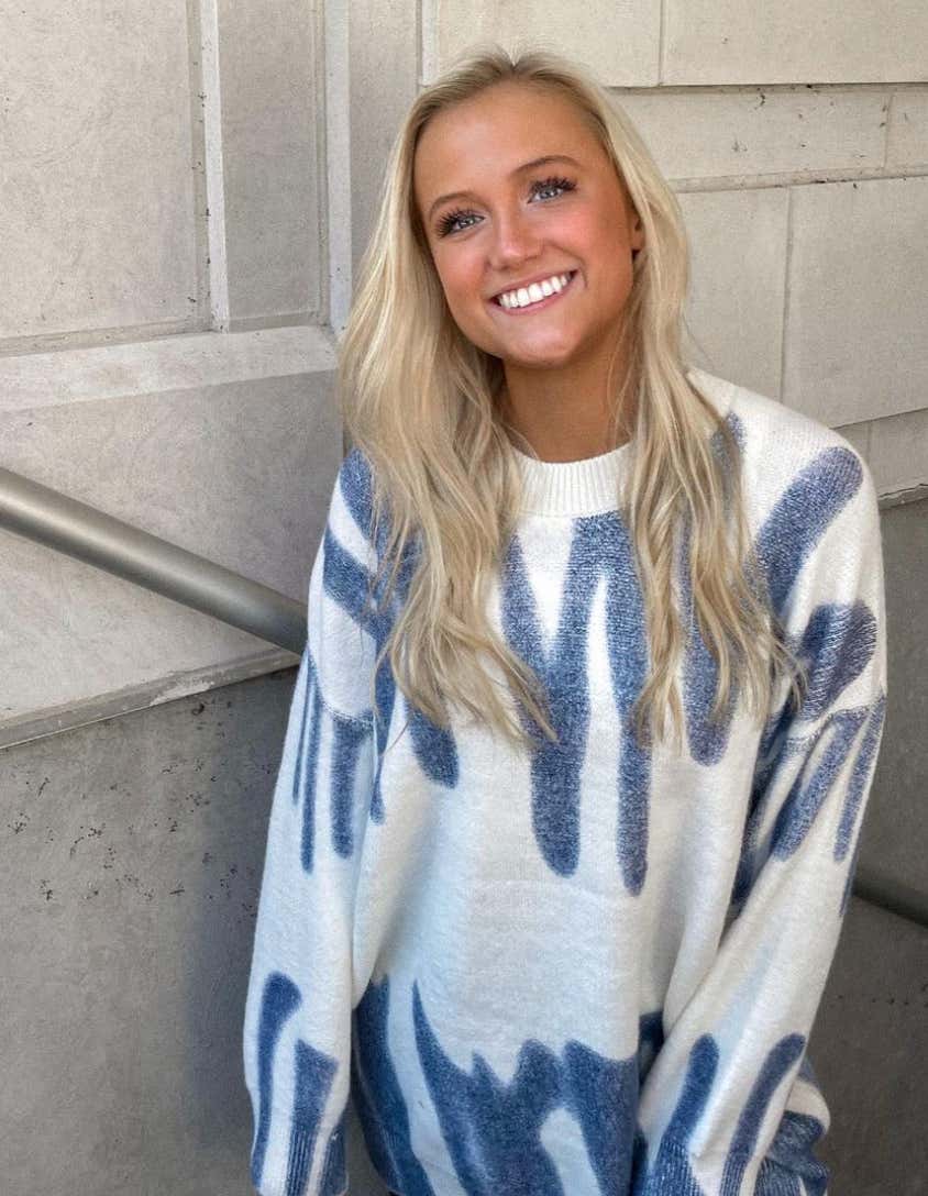 Barstool Chicago's Local Smokeshow Of The Day - Kathryn_img_2