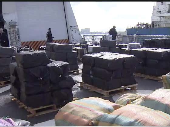 The Coast Guard Seized HALF A BILLION DOLLARS WORTH Of Coke And Weed In ...