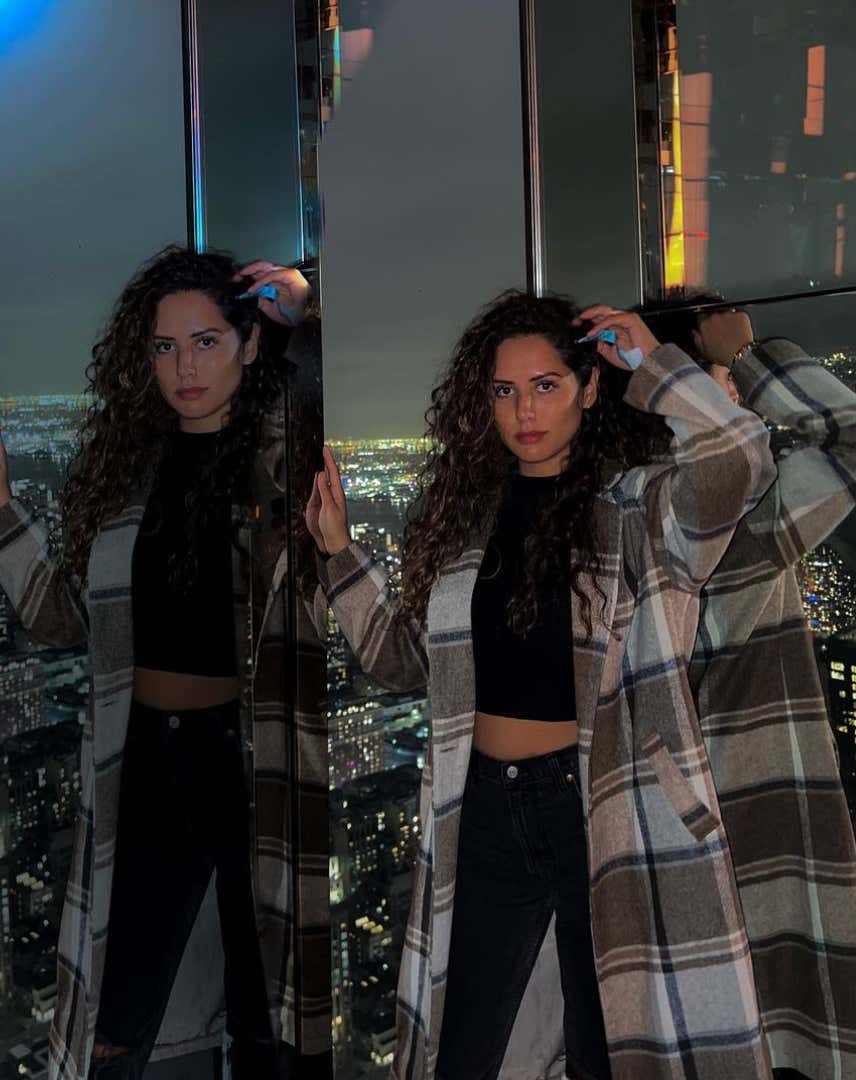 Barstool Local Smokeshow Of The Day - Leticia From Boston_img_15