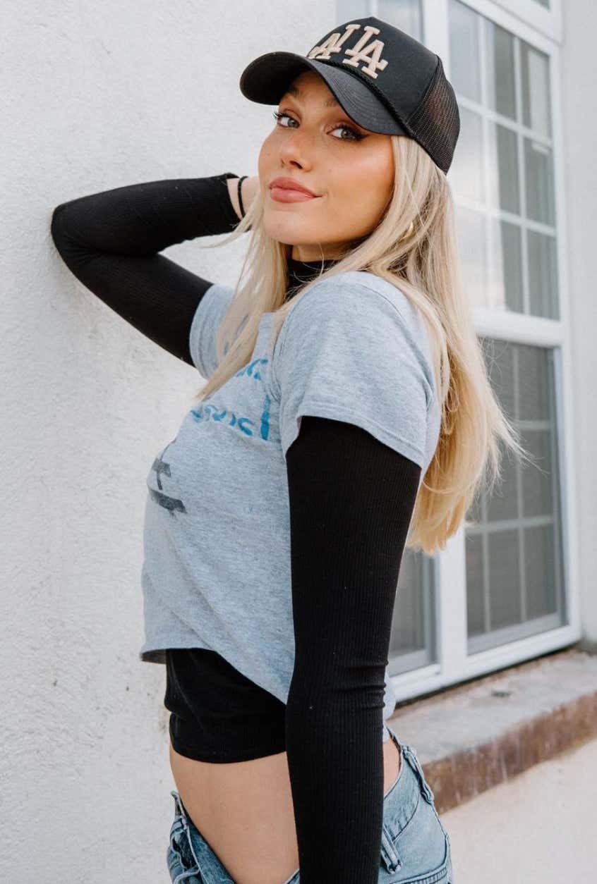 Barstool Local Smokeshow Of The Day - Liv From Rhode Island_img_13