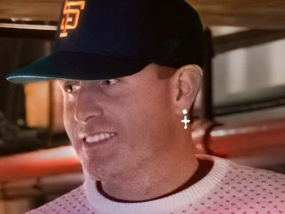 The Fade Whitney Boost Will Cash Easy And He Moves Closer To The Barry Bonds Earring!