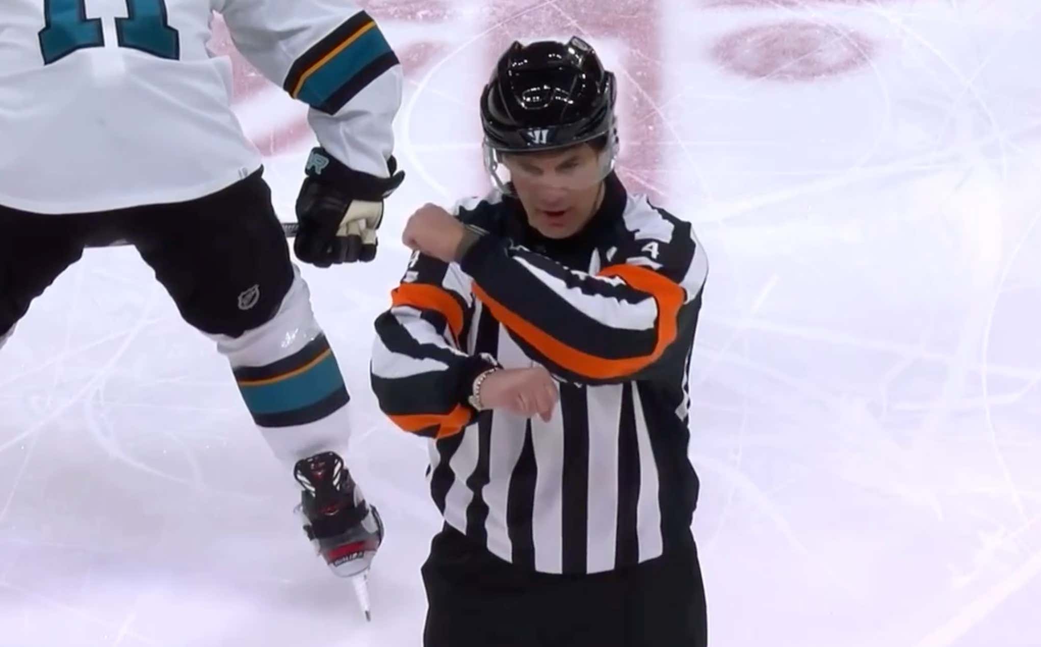 Wes McCauley Reached Into His Old Back Of Tricks And Put On A Clinic For How To Call A Fighting Penalty Last Night