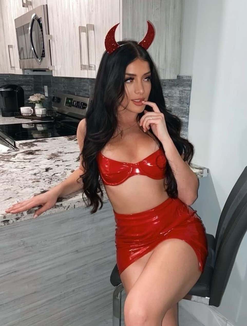 Barstool Local Smokeshow Of The Day - Gabby From Quinnipiac_img_1