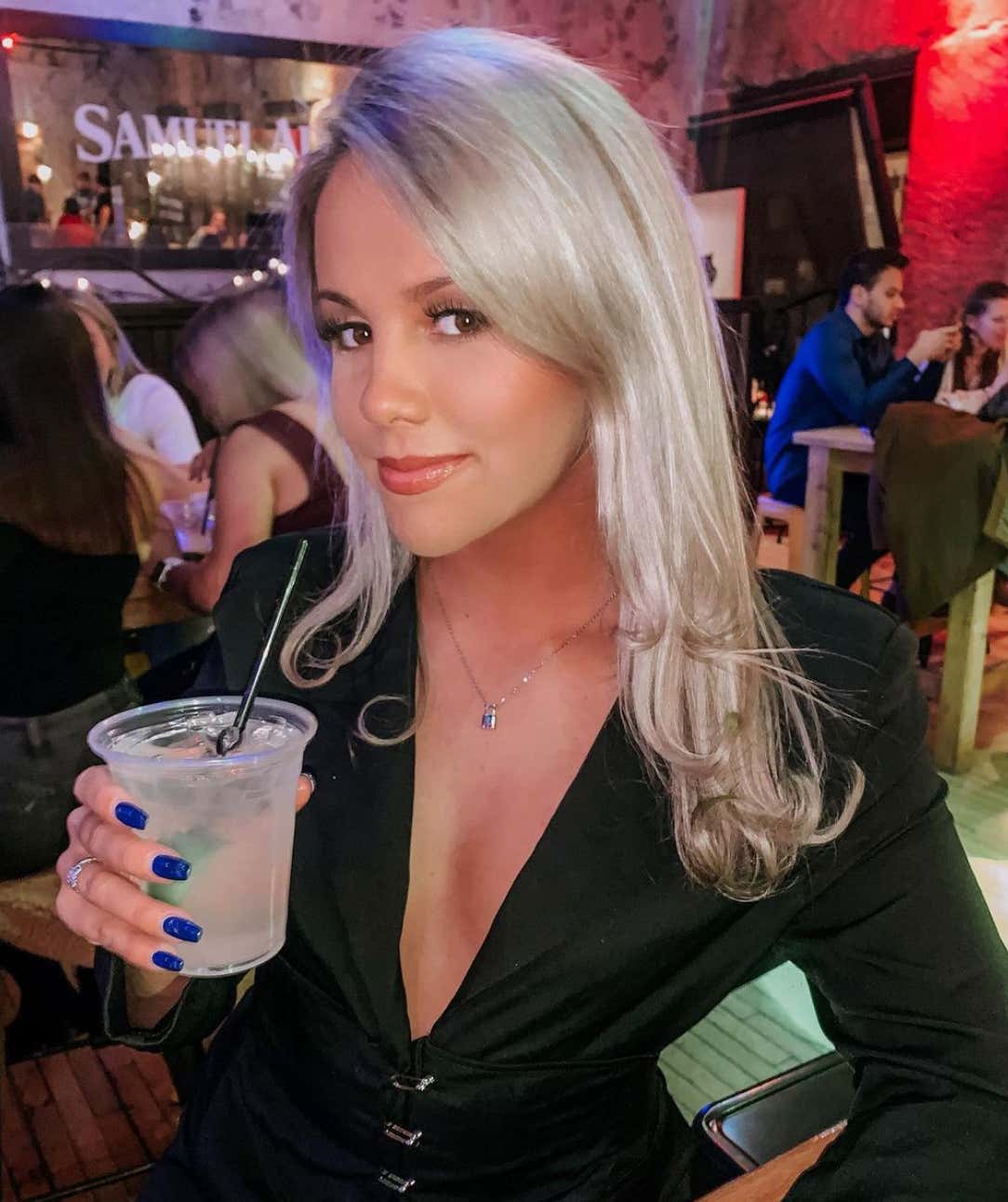 Barstool Local Smokeshow Of The Day - Kristen From UNH_img_5