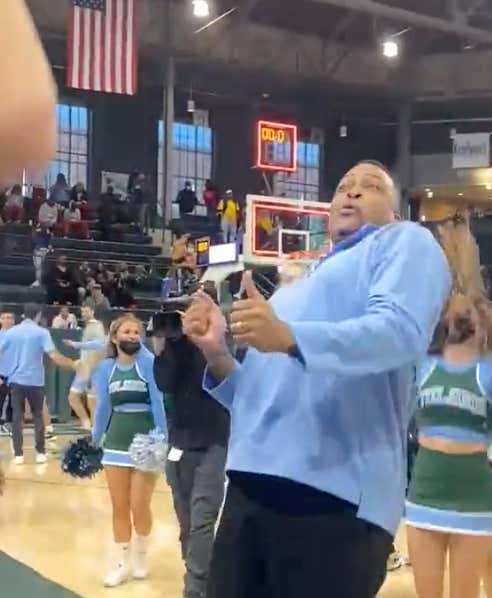 Ron Hunter Dancing His Ass Off In Front Of Fans After Beating Wichita State Is Why He's The King Of College Hoop Celebrations
