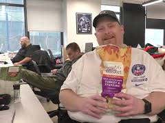 Tank Taste Test Bowl and Basket Speciality Chips