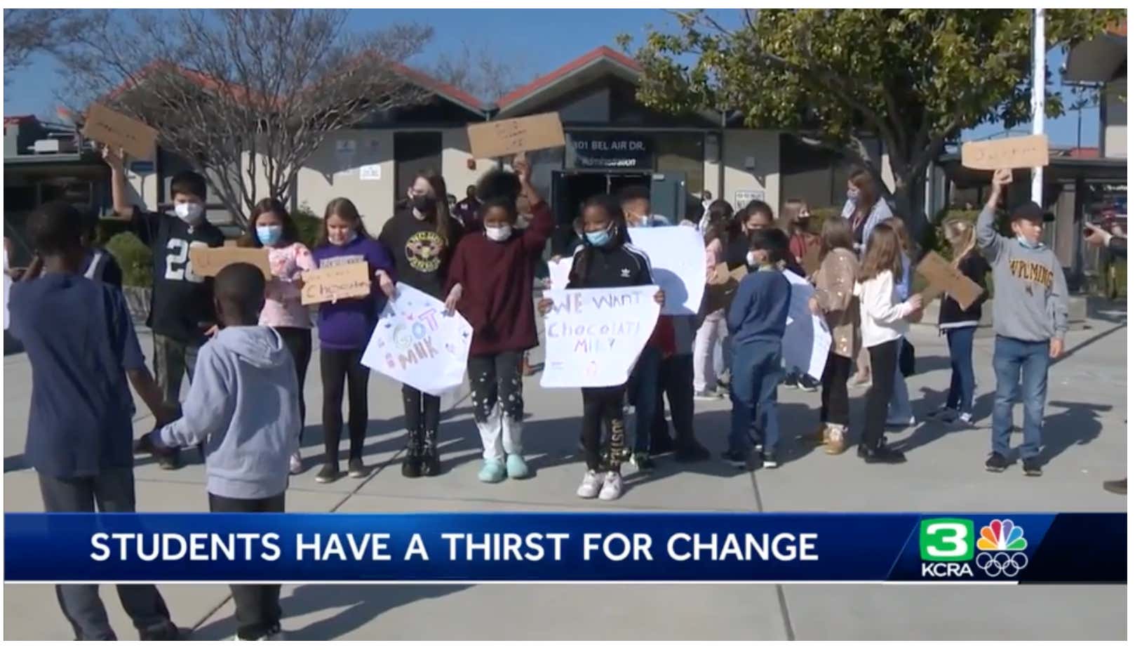 Mrs. Doss' 4th Grade Class Is Protesting The Tyrannical Removal Of Chocolate Milk From School Lunches