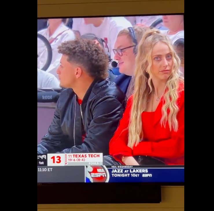 (VIDEO) Patrick Mahomes Needs An Intervention