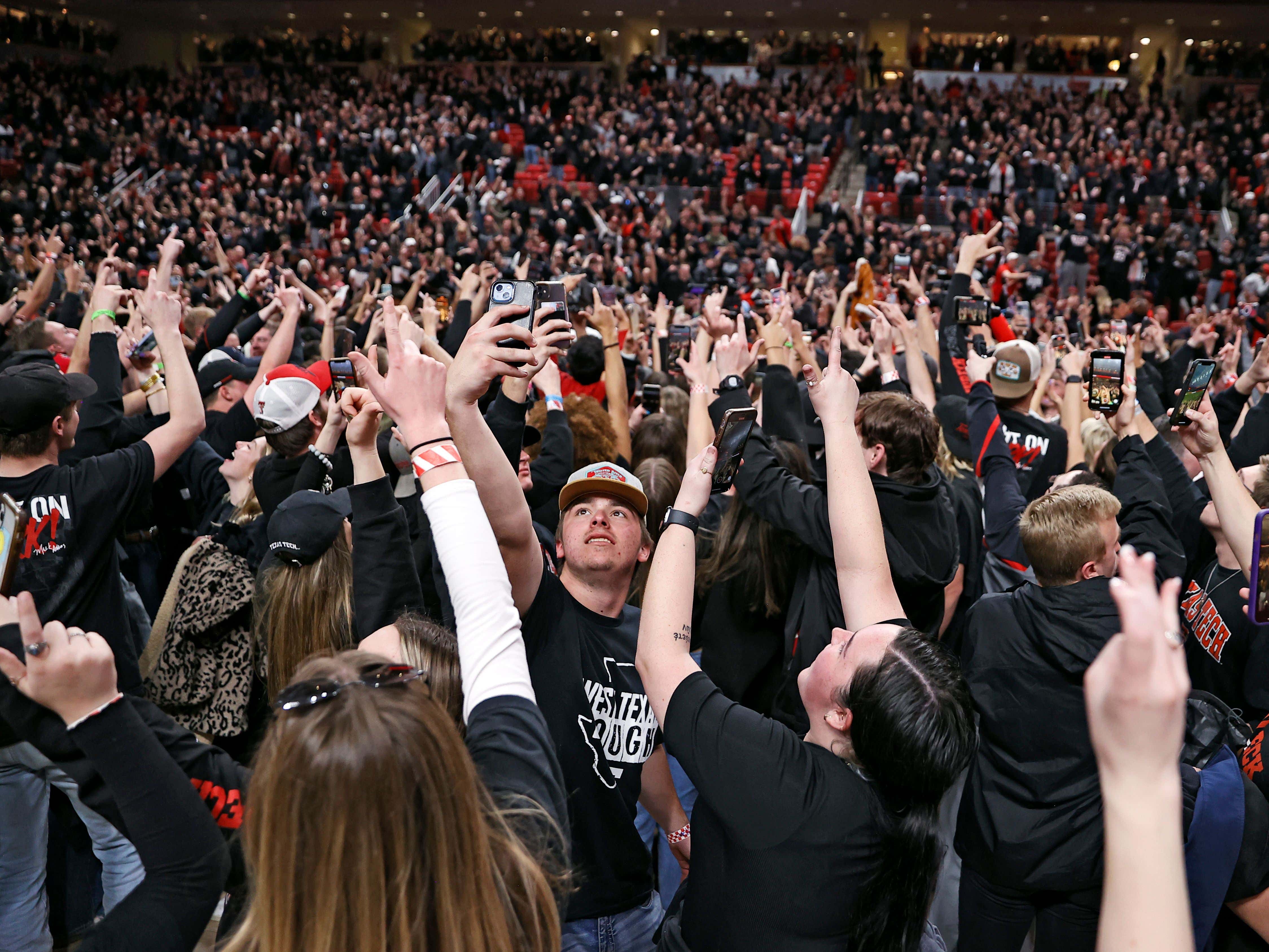 Texas Is Officially In Desperation Mode To Try And Keep Texas Tech Fans From Overtaking Austin