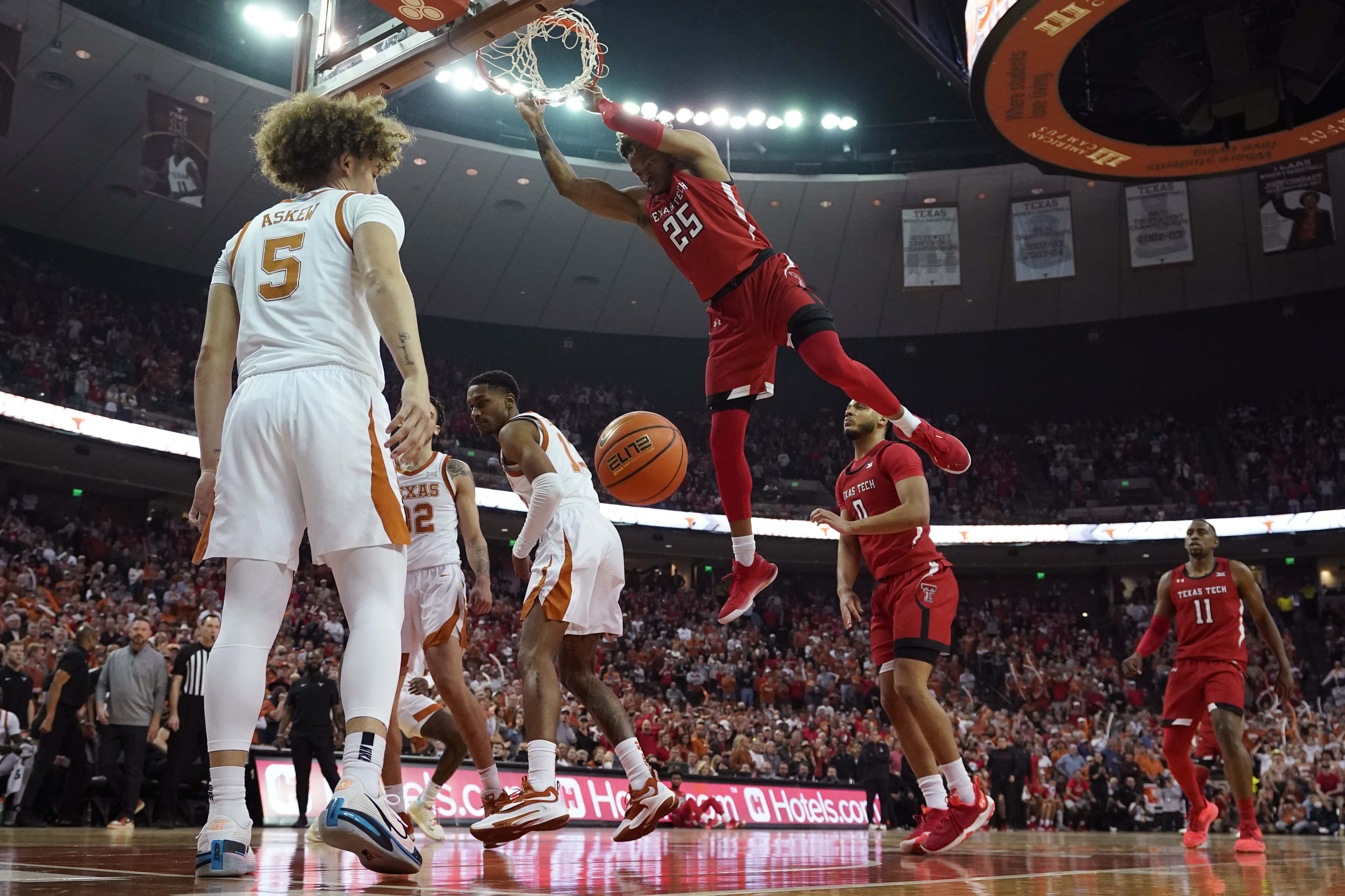 So Many Texas Tech Fans Showed Up In Austin, Texas Reportedly Had To Kick Out THEIR OWN Students From The Arena