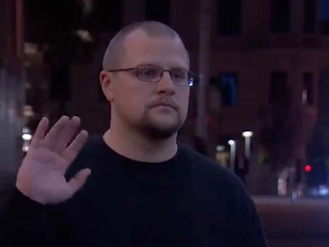 The Cut Luggage Scene From The Bachelor Has Been Released Barstool Sports