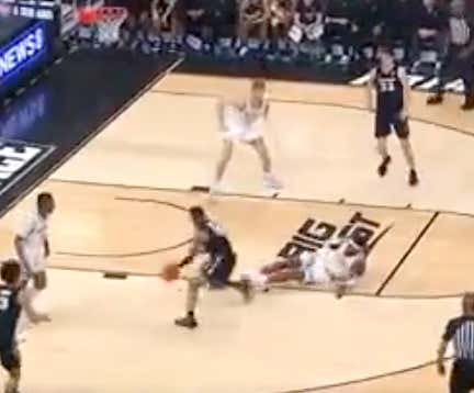 Dwon Odom Hit Nate Watson With Such A Vicious Ankle Breaker They Had To Suspend The Providence/Xavier Game
