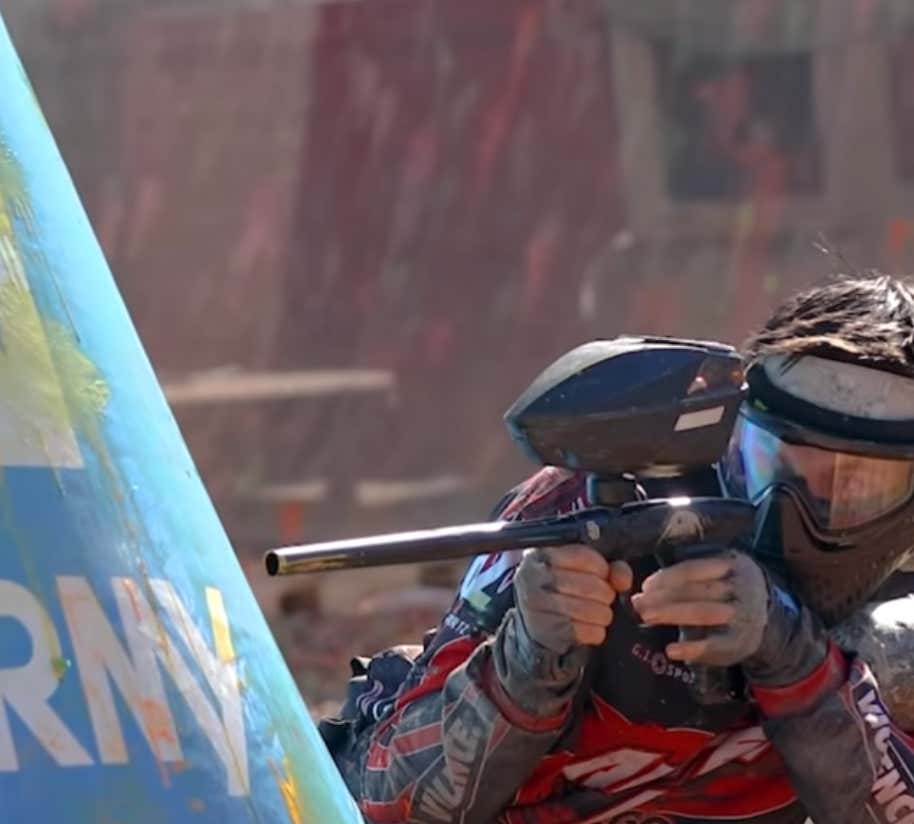 Under No Circumstances Should You Ever Allow This Paintballer Near Your Girl