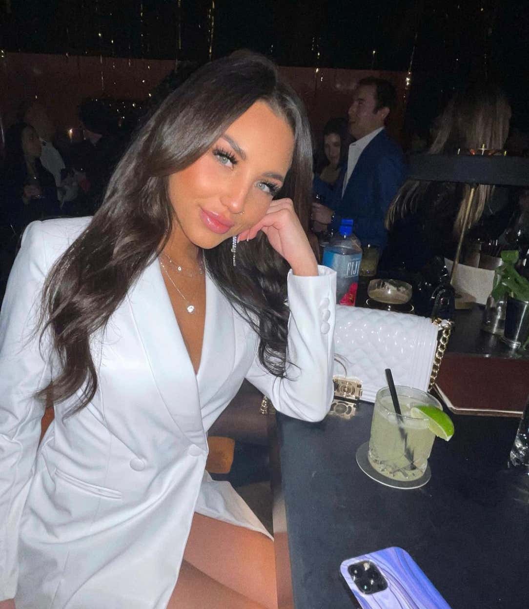 Barstool Chicago's Local Smokeshow Of The Day - Kayla