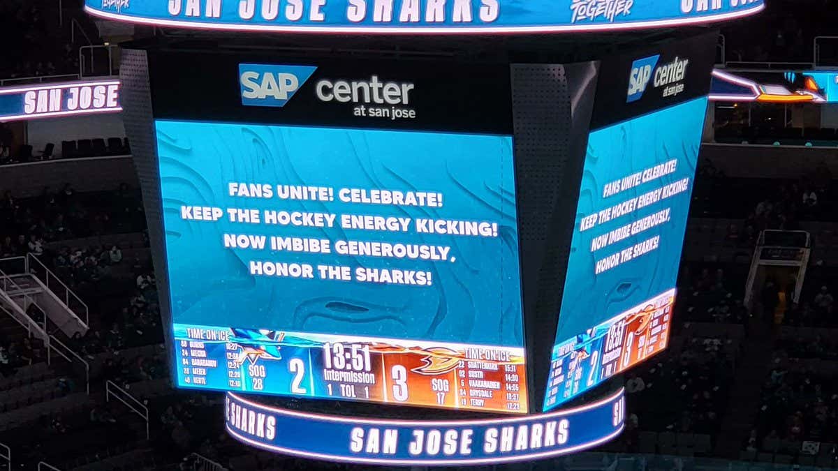 Whoever Runs The San Jose Sharks Jumbotron Deserves To Be In The Hart Trophy Conversation