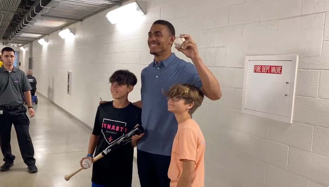 Awesome Moment Alert: Julio Rodriguez Obliterated His First Career Home Run And Made 2 Fans For Life After He Traded Them Signed Gear For The HR Ball