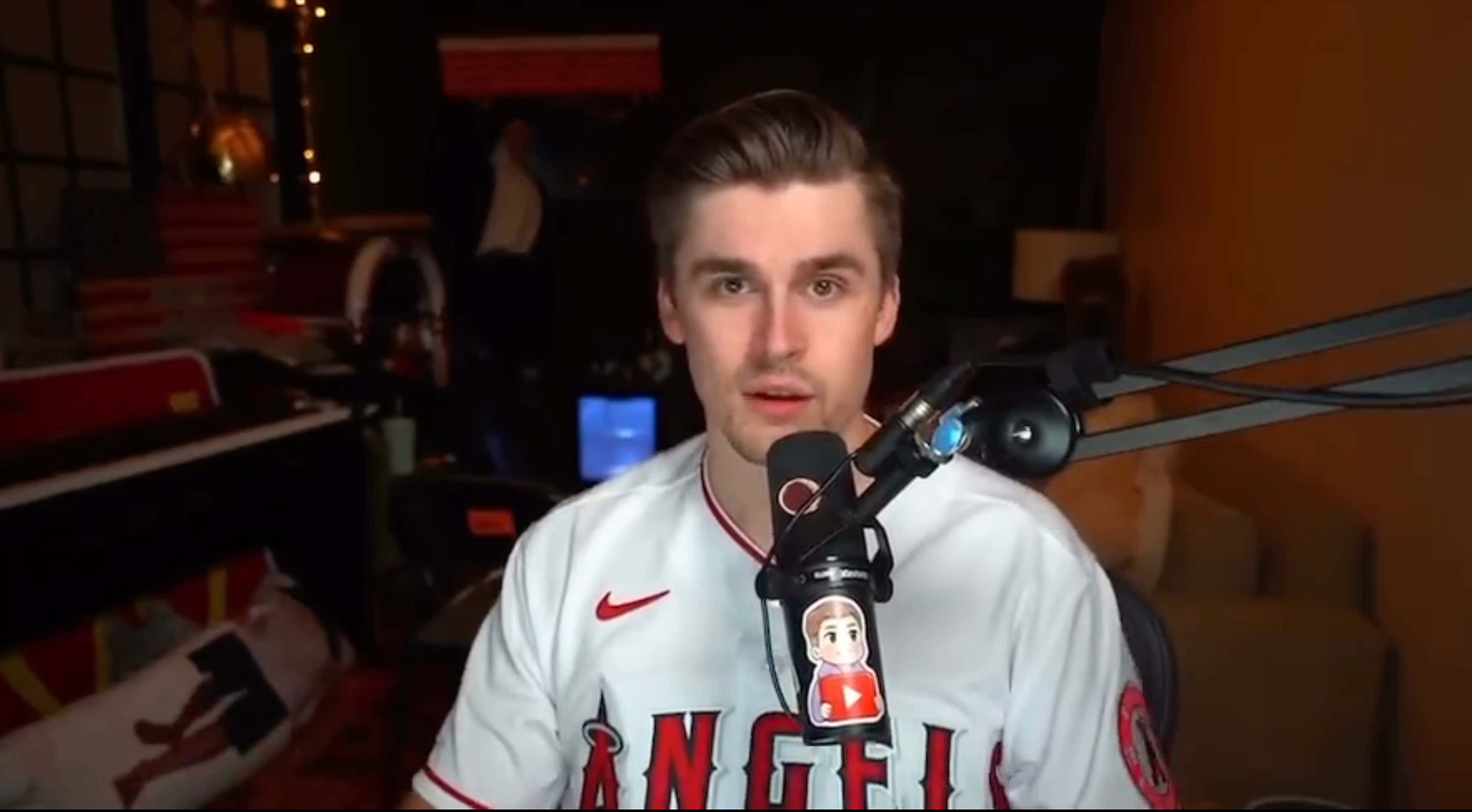 Professional Gamer 'Ludwig'  Says The Greatest Mystery On Earth Is "How Baseball Players Get Paid So Much Damn Money"