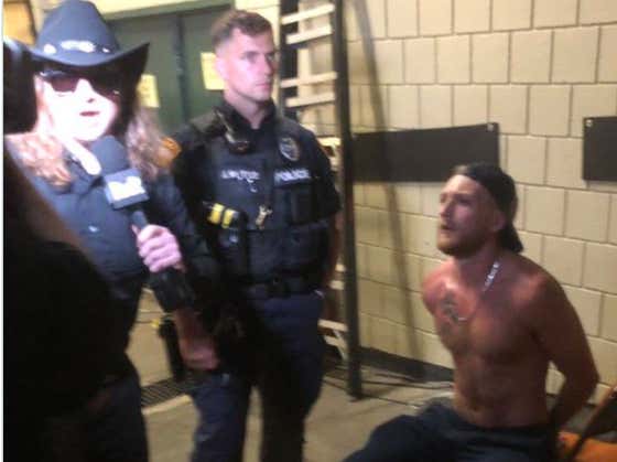 Chaos At RnR As Spider Gets Thrown Off The Ropes & Shizzat The Rizzat Is Arrested